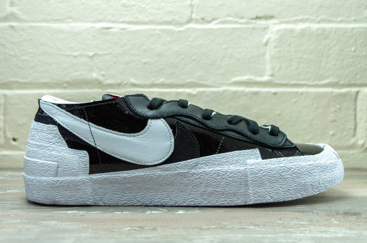 Nike Blazer Low Sacai Black Patent DM6443 001 -