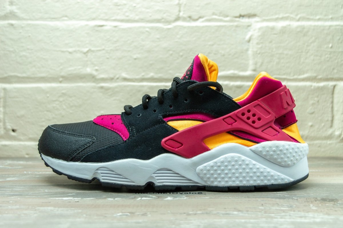 Nike huarache le size Clearance