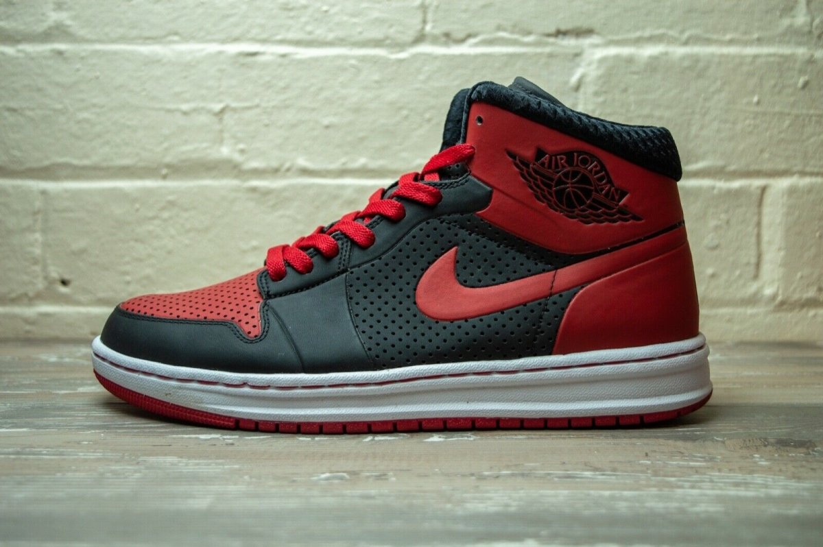 超激安低価◻️ Nike Air Jordan alpha 1 ナイキエアジョーダン 靴