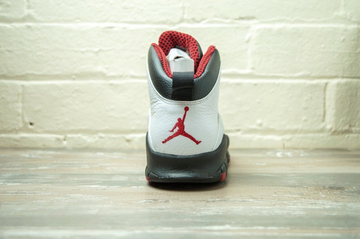 Nike Air Jordan 10 Chicago Bulls 310805 100 -
