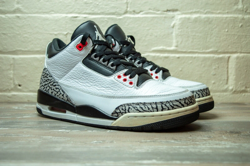 Air jordan 3 retro infrared 23 deals