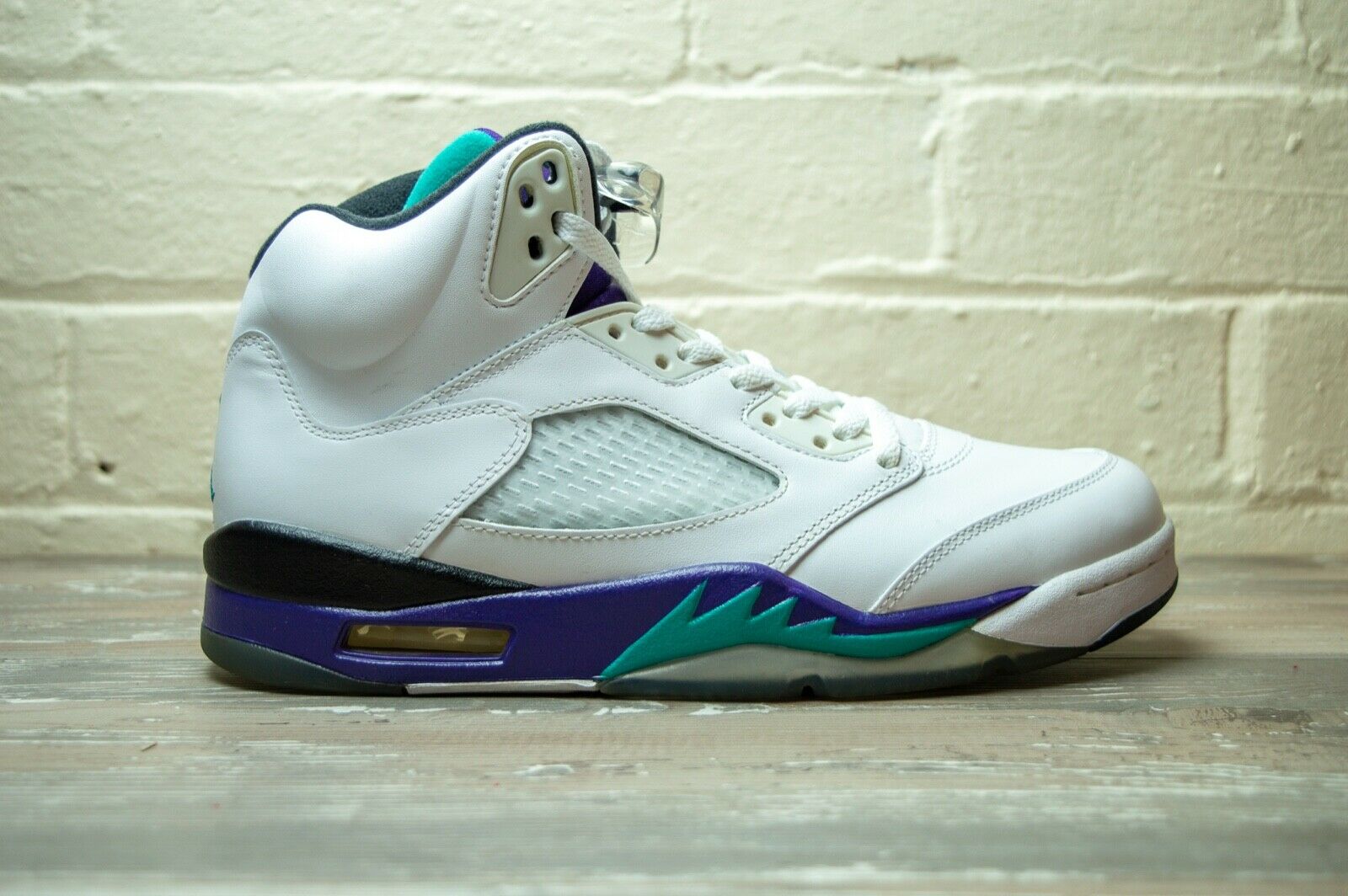 Nike Air Jordan 5 Retro Grape 136027 108