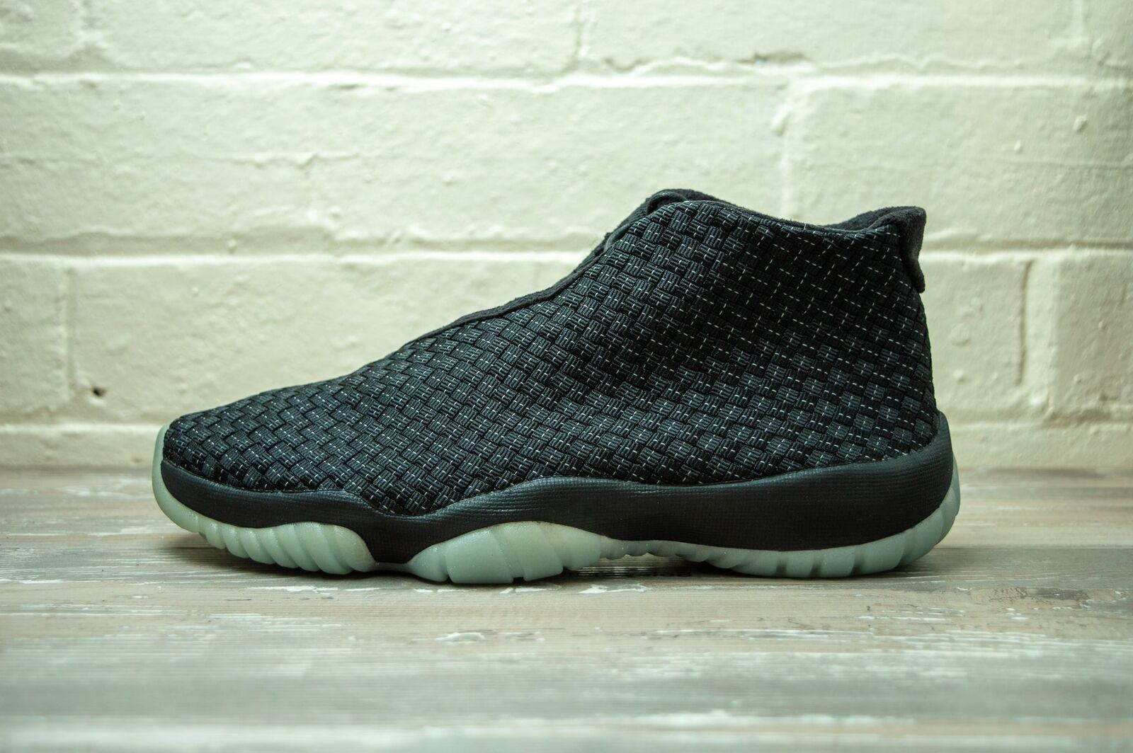 Jordan future premium black 2024 glow