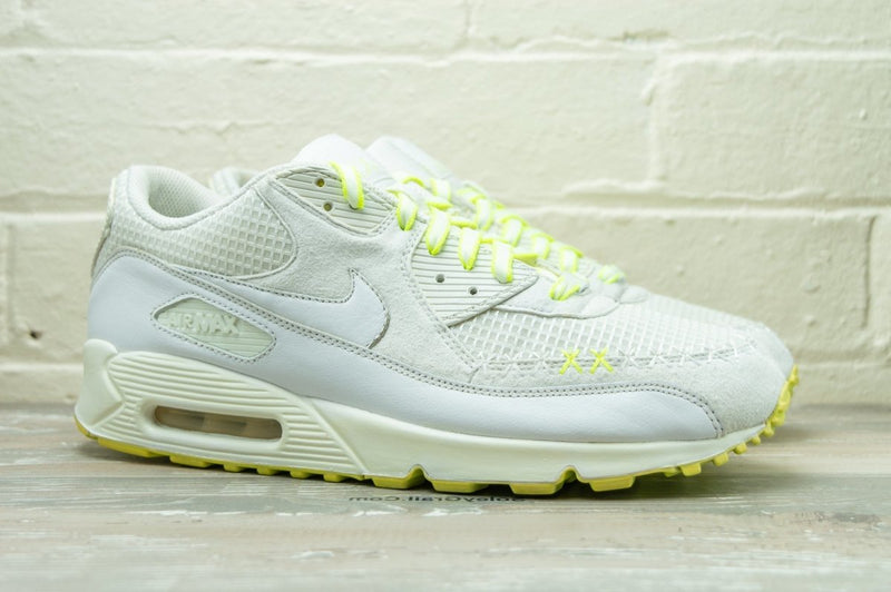 Air max 90 kaws white on sale