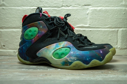 Nike Zoom Rookie NRG Galaxy Sole Collector 558622 002 -