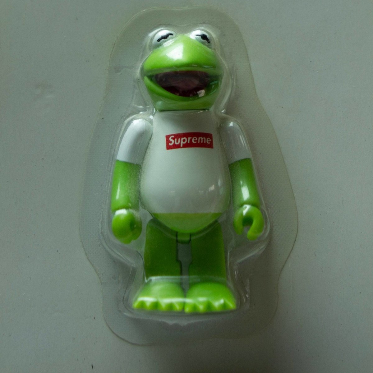 Supreme best sale kermit toy